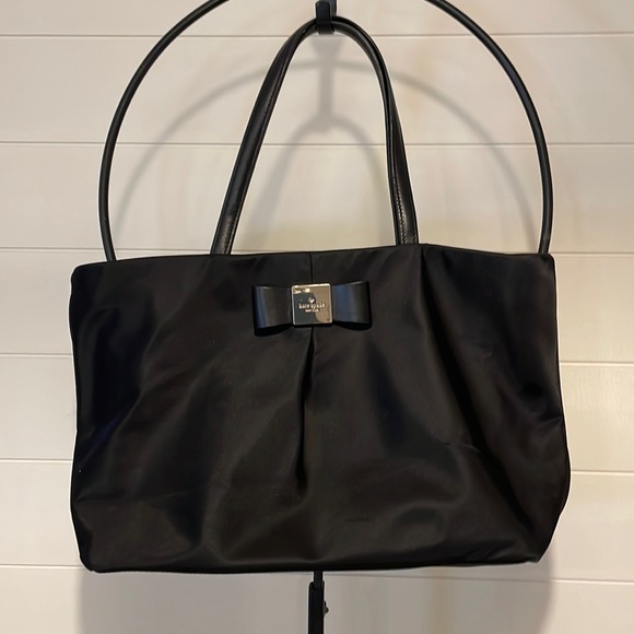 kate spade Handbags - Kate Spade Tote with Leather Bow and Leather‎ Handles